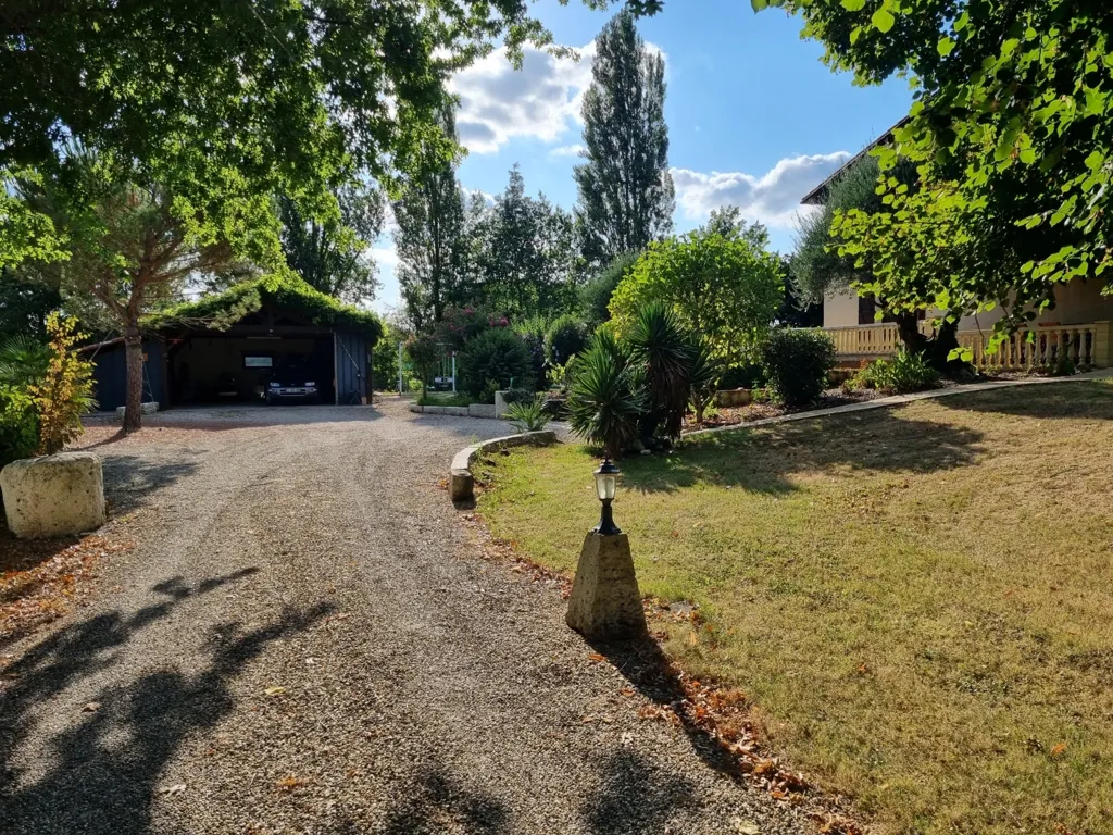 Välivaade - Villa with Pool in Quiet Lot-et-Garonne Setting