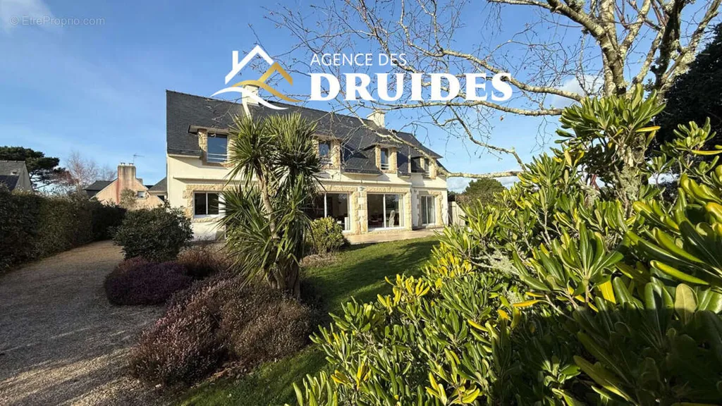 Extérieur - Propriété d'Architecte avec Piscine à Carnac