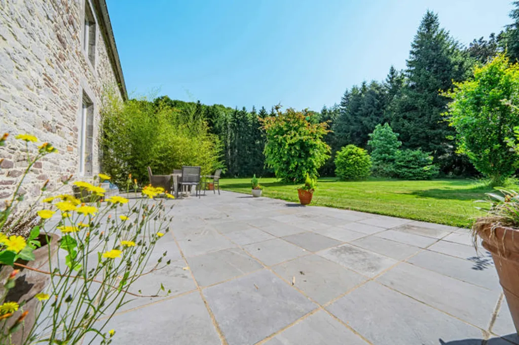 Giardino - Historic House with Garden in Olne