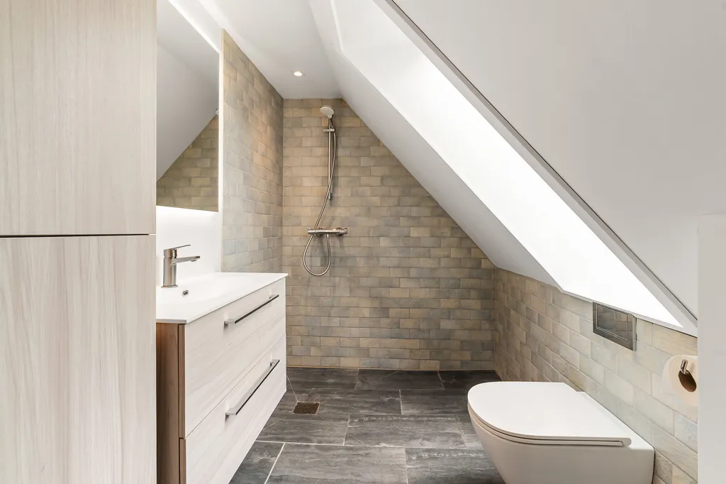 Salles de bain - Modernised Villa with Garden in Ulstrup
