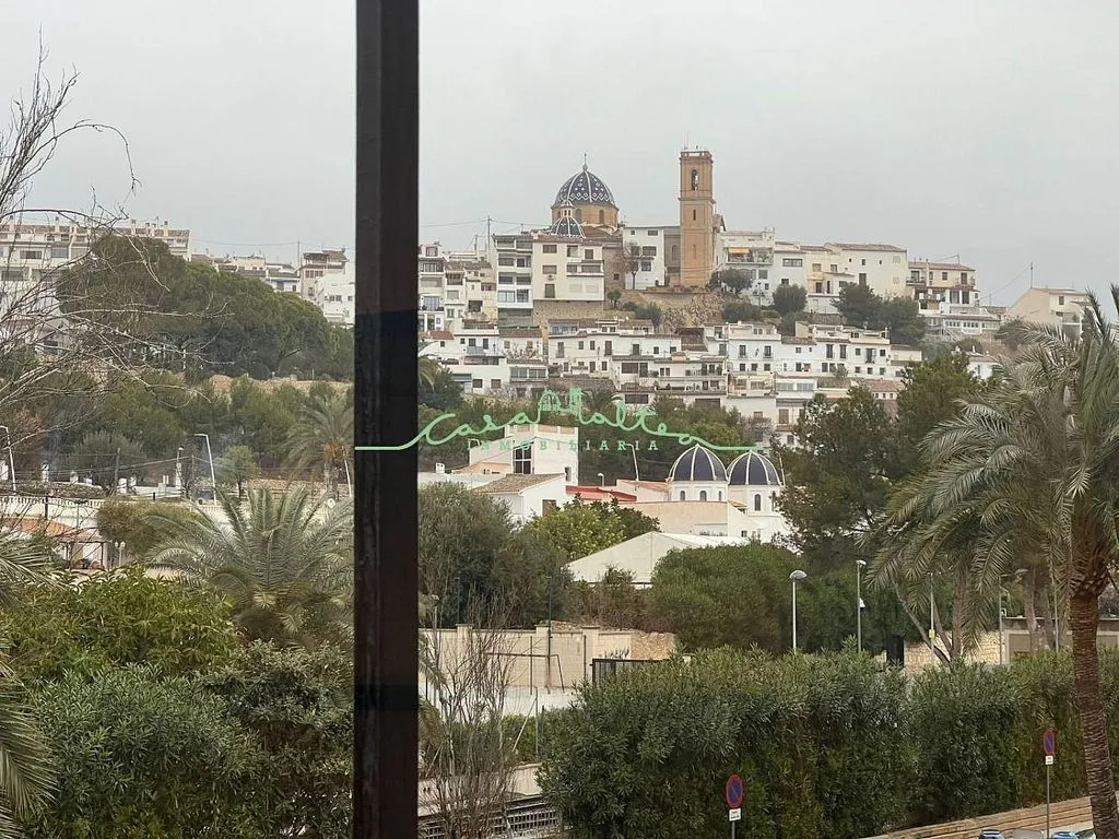 Apartment with Views in 2A Linea