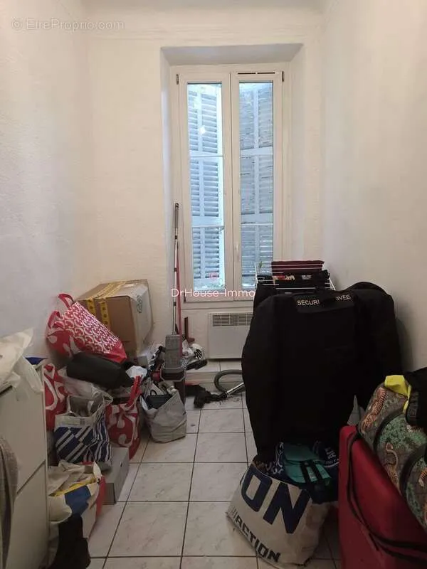 Toad - Marseille 3rd Arrondissement T3 with Balcony