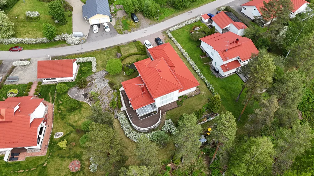 Vista aerea - Detached House with Lake View in Häyrilä