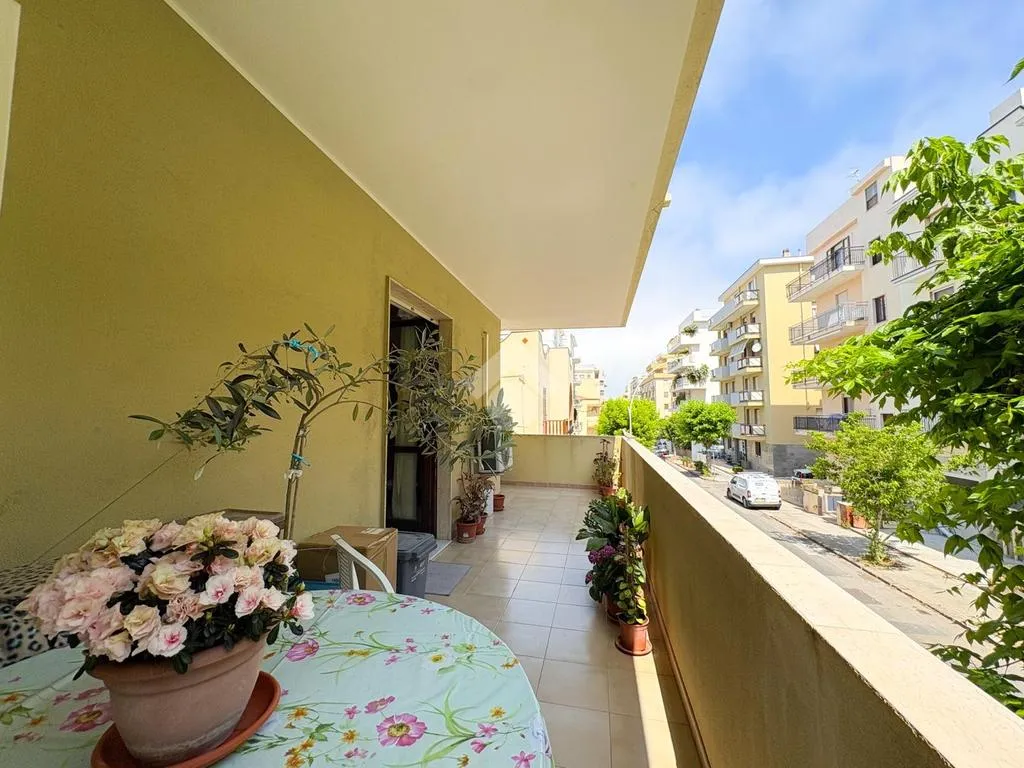 Balcon - Bright 3-Room Apartment with Terrace in Alghero