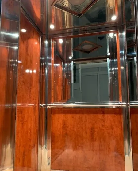 Rooms - Flat with Double-Frontage in Thessaloniki