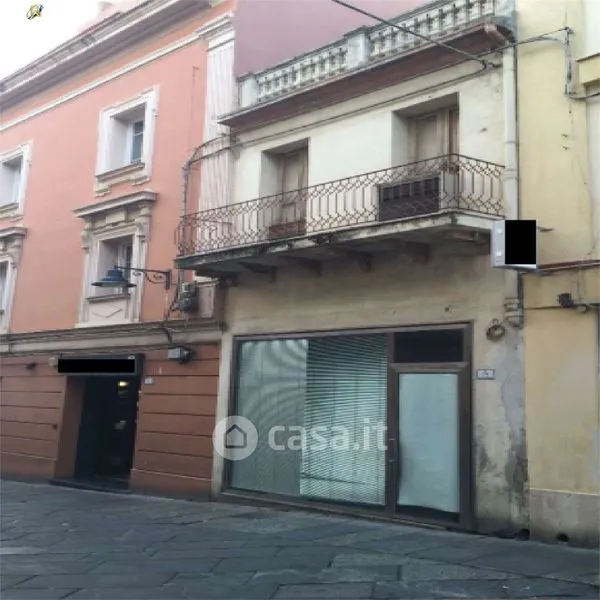Esterno - Three-Bedroom Flat in Corso Garibaldi, Nuoro
