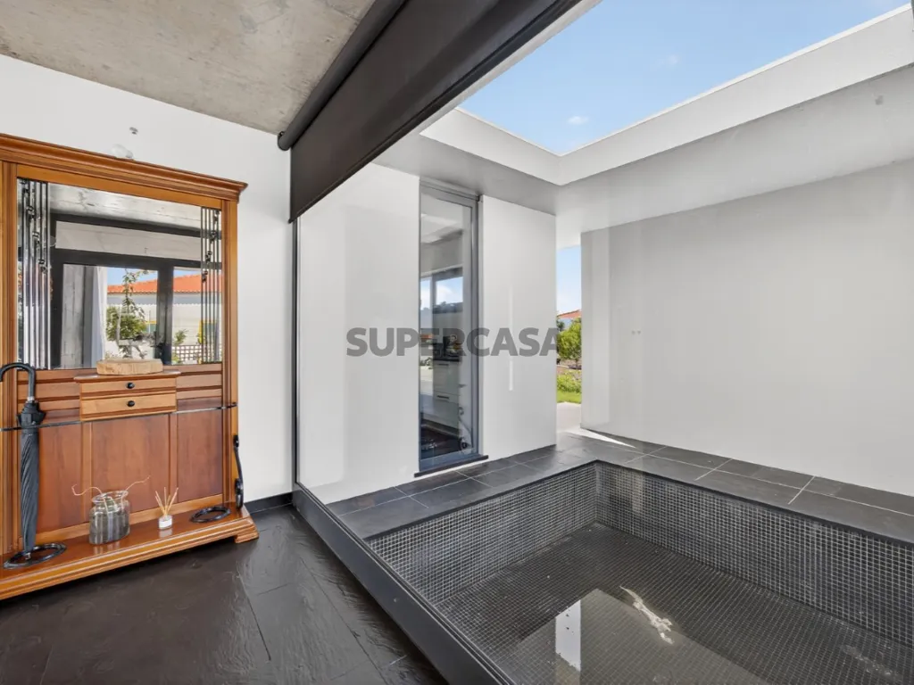 Flur - Modern Villa with Industrial Design in Assafora
