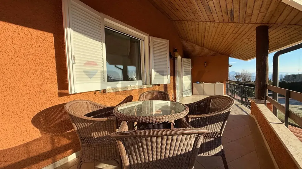 Terrasse - Rustic Lakefront Apartment in Padenghe Sul Garda