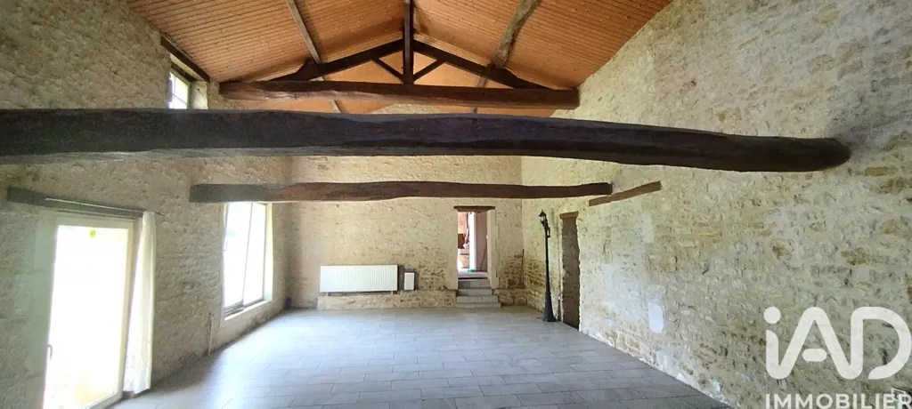 Toad - Restored Longère with Pool in Saint-Valérien
