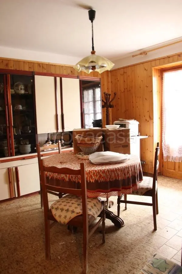 Dining Room - Semi-detached House with Garden in Giaveno