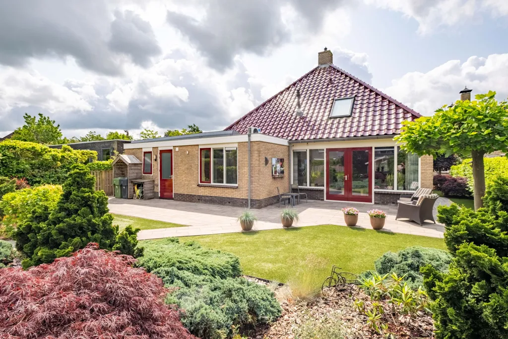 Exterior - Dwelling with Garden on Moleplaat in Leeuwarden