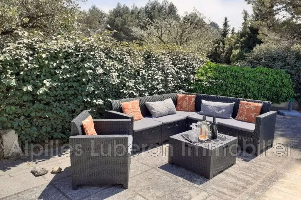 Terrasse - Villa Luxe avec Piscine à Eygalières