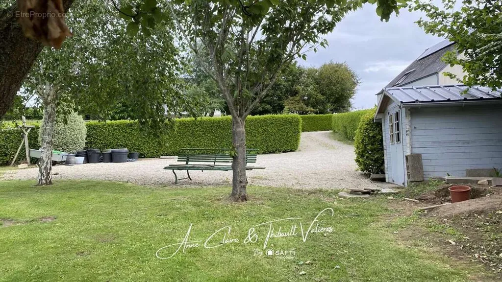 Jardin - Terrain Constructible à Locquirec, Proche Plage