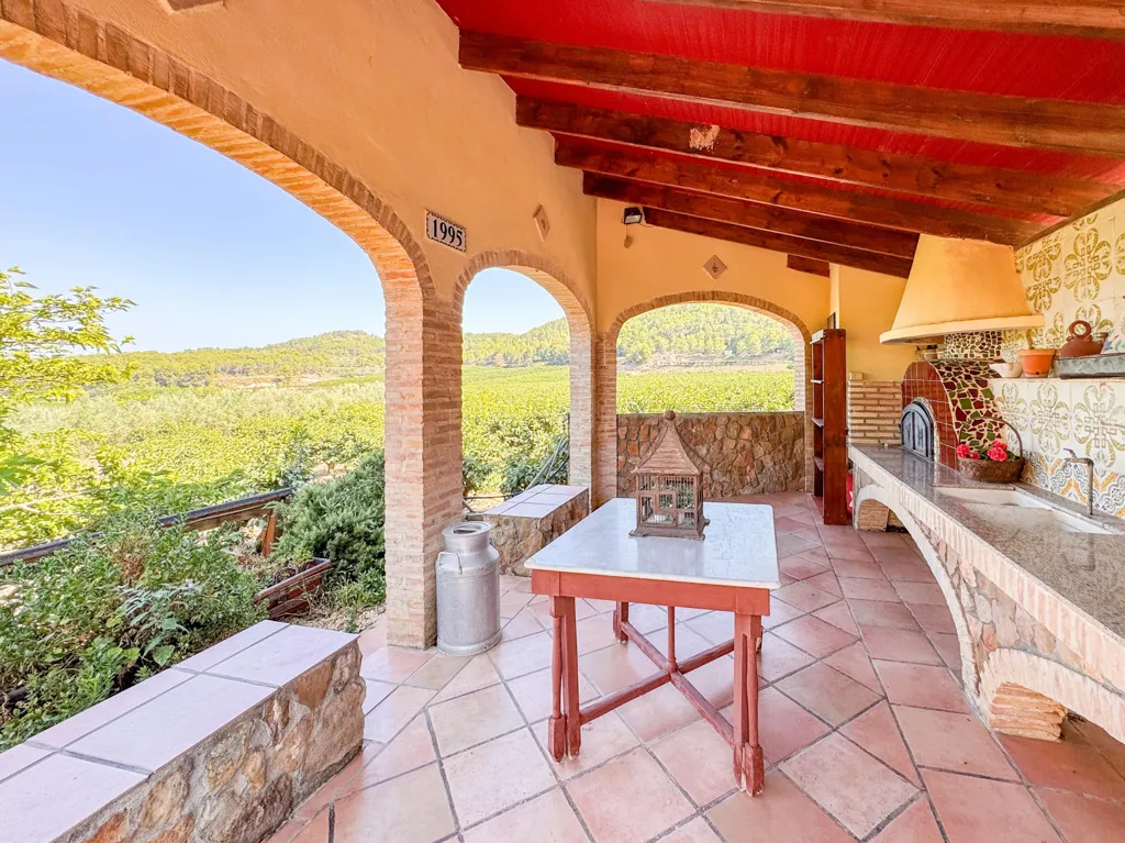 Terrass - Rustic Chalet with Olive Grove in Segorbe