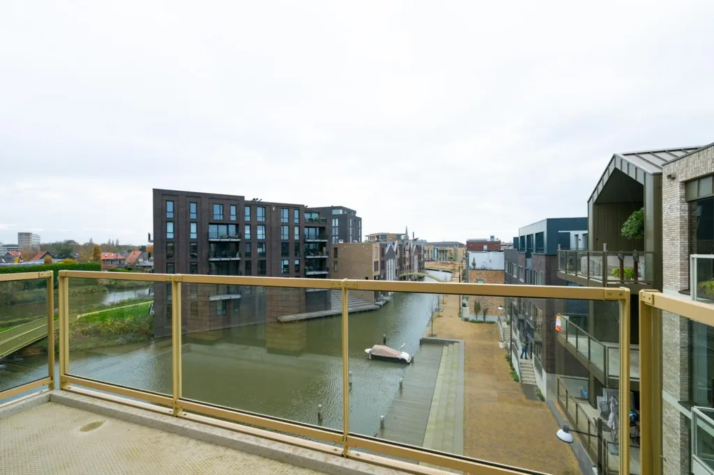 Balcon - Luxury Waterfront Apartment in Doetinchem