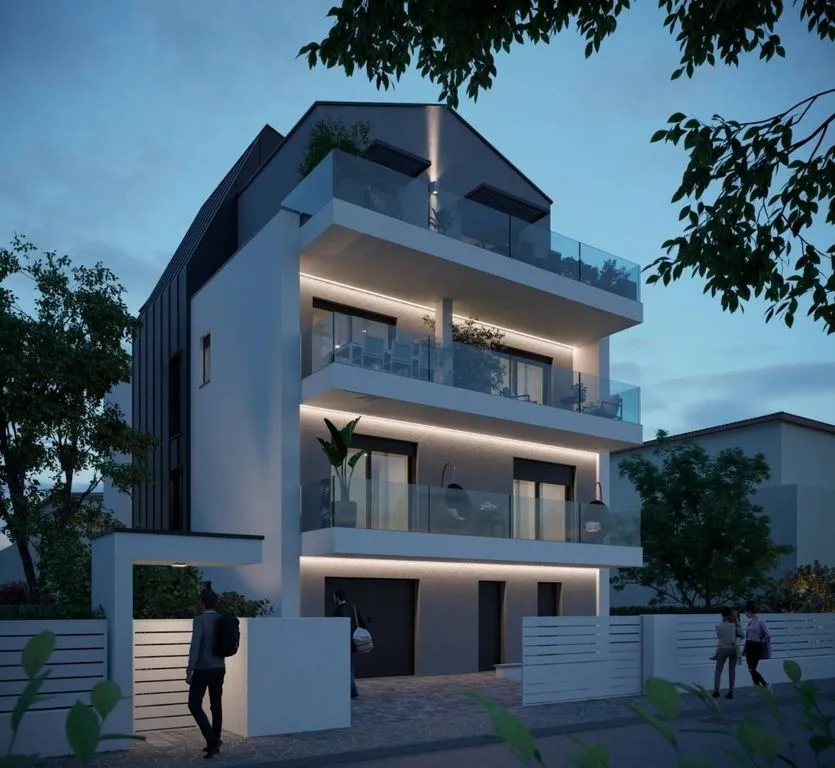 Exterior - Luxury Apartment with Balcony in Modena