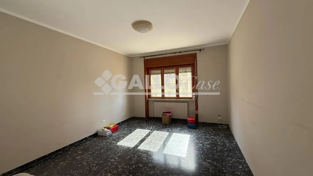 Pièces - Central Apartment with Balconies in Cosenza