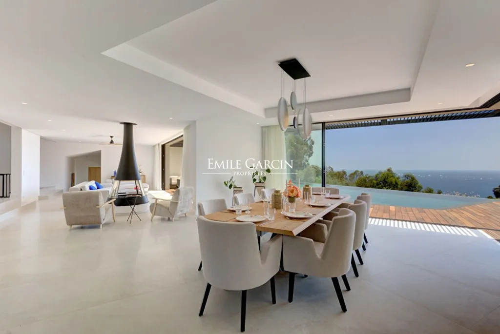 Salle à manger - Maison de Luxe avec Vue Mer à Cannes
