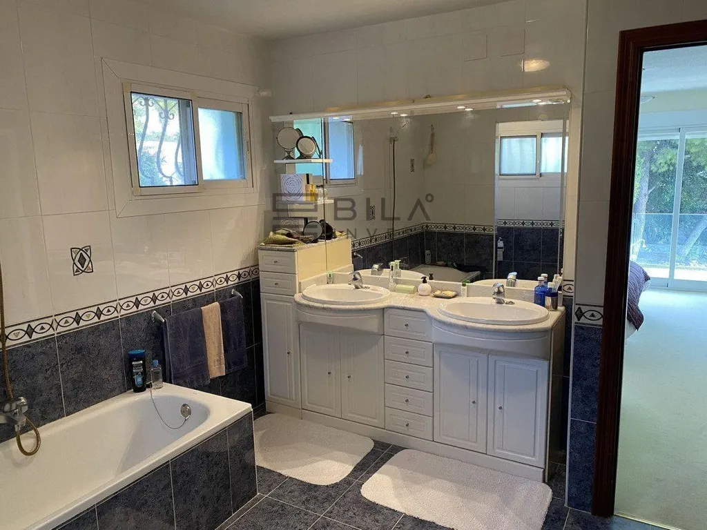 Salles de bain - Detached Chalet with Pool in Mijas Costa