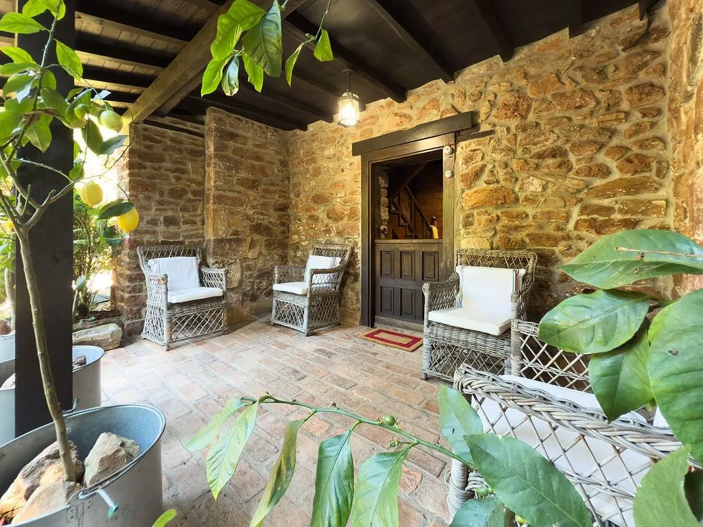 Terrasse - Rural House with Garden in Lugás