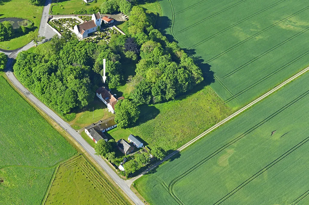 Õhuvaade - Renovated Rectory with Forest View in Hvedstrup