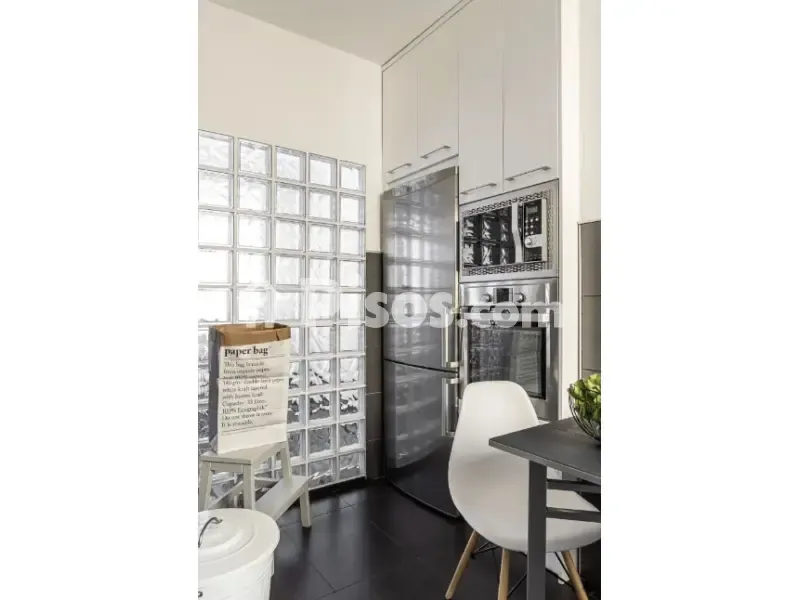 Cuisine - Apartment with Balcony in Chamberí
