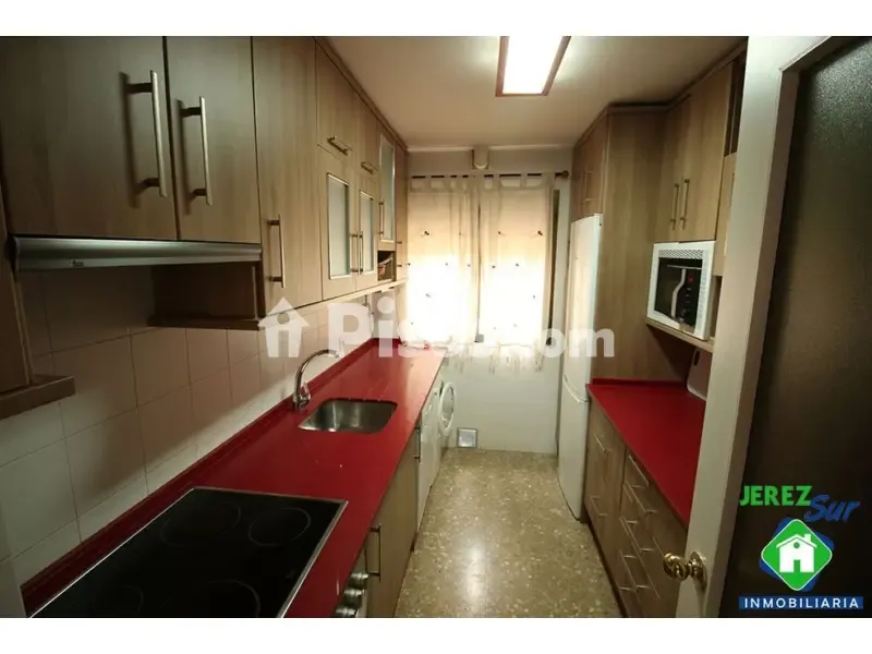 Cuisine - Furnished Flat with Parking in Jerez Centre