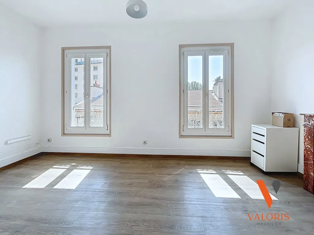 Appartement 2 pièces à La Tronche