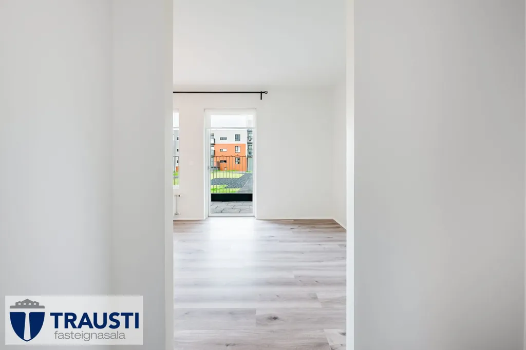 Entrée - Modern Apartment with Balcony in Árbær