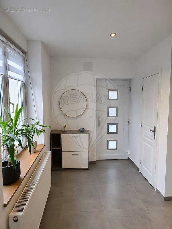 Ingresso - Detached House with Garden in Cutry