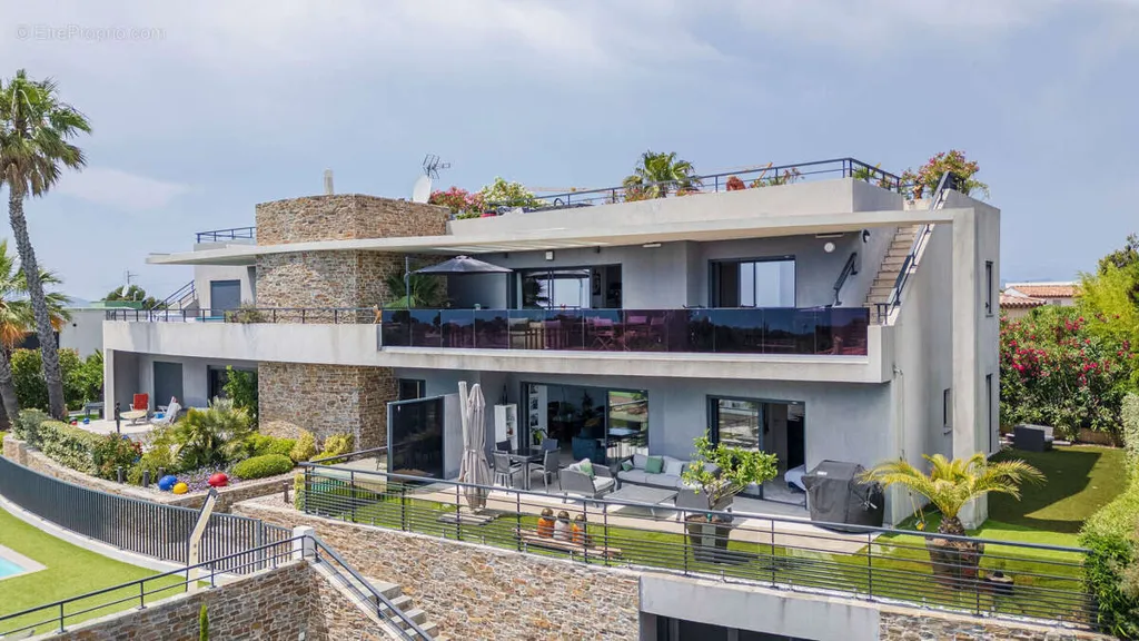 Esterno - Apartment with Sea View in Saint-Raphaël
