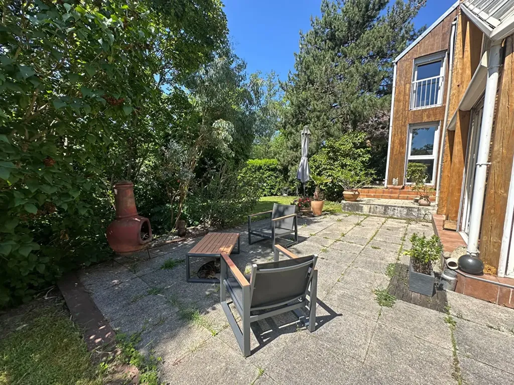 Giardino - Architectural House with Garden in Verrières-le-Buisson