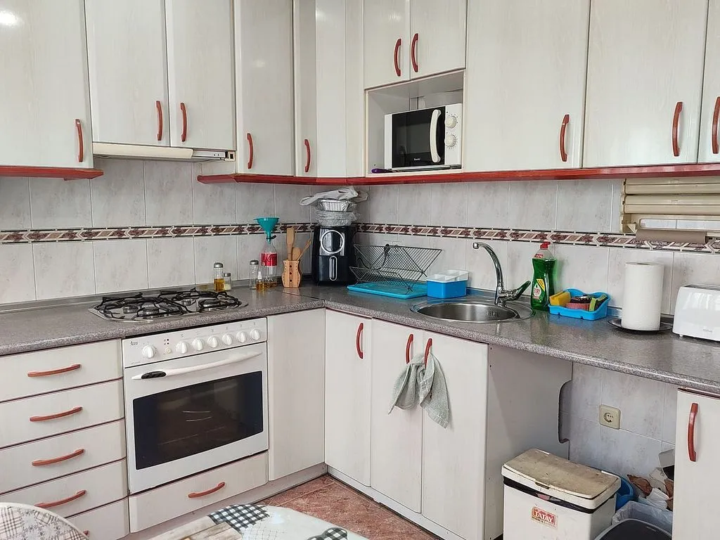 Cuisine - 3-Bedroom Flat with East View in La Bozada