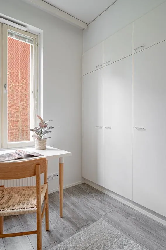 Bureau - City Apartment with Balcony in Helsinki