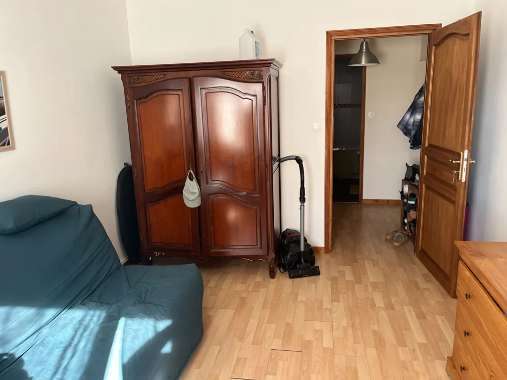 Bedrooms - Charming House with Garden in Floirac