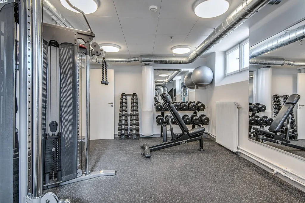 Pièces - 1-Bedroom Apartment with Balcony in Norrköping