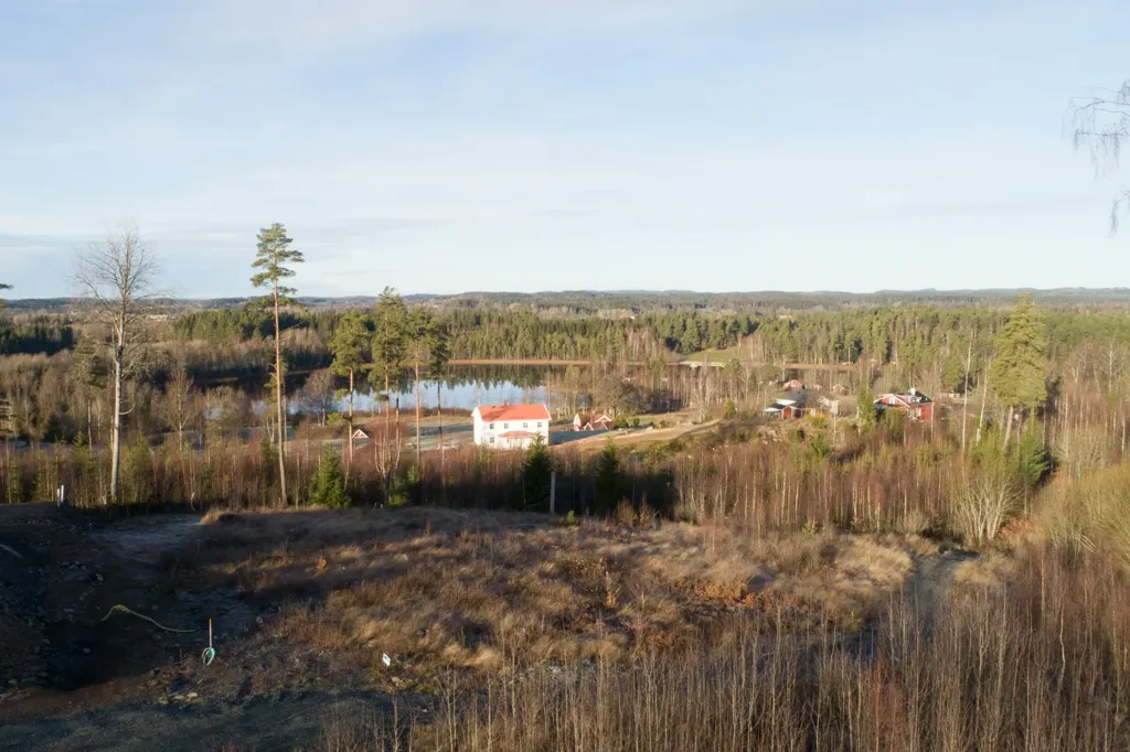 Vue aérienne - Lakeside Plots with Views in Uddebo