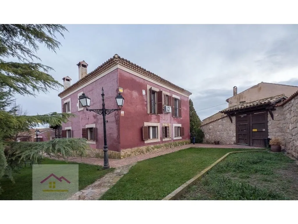 Extérieur - Luxury Hotel with Lake View in Villar de Olalla