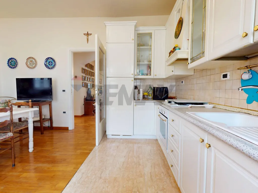 Cuisine - Apartment with Two Terraces in Fabriano