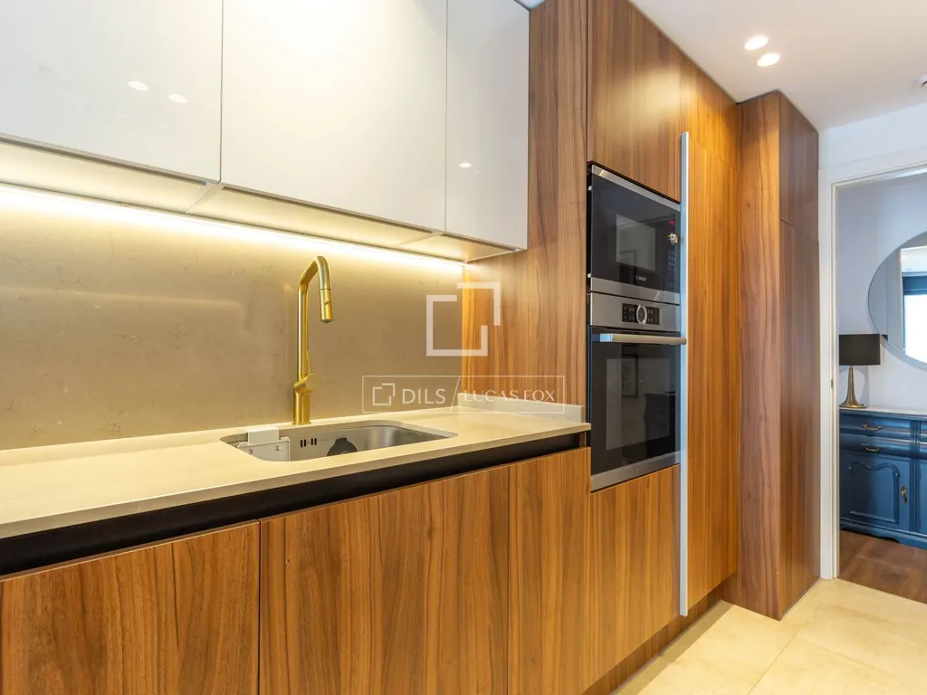 Cuisine - Modern Apartment with Terrace in Sant Just Desvern