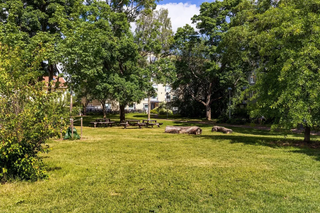 Aed - Renovated Studio with Central Uppsala Location