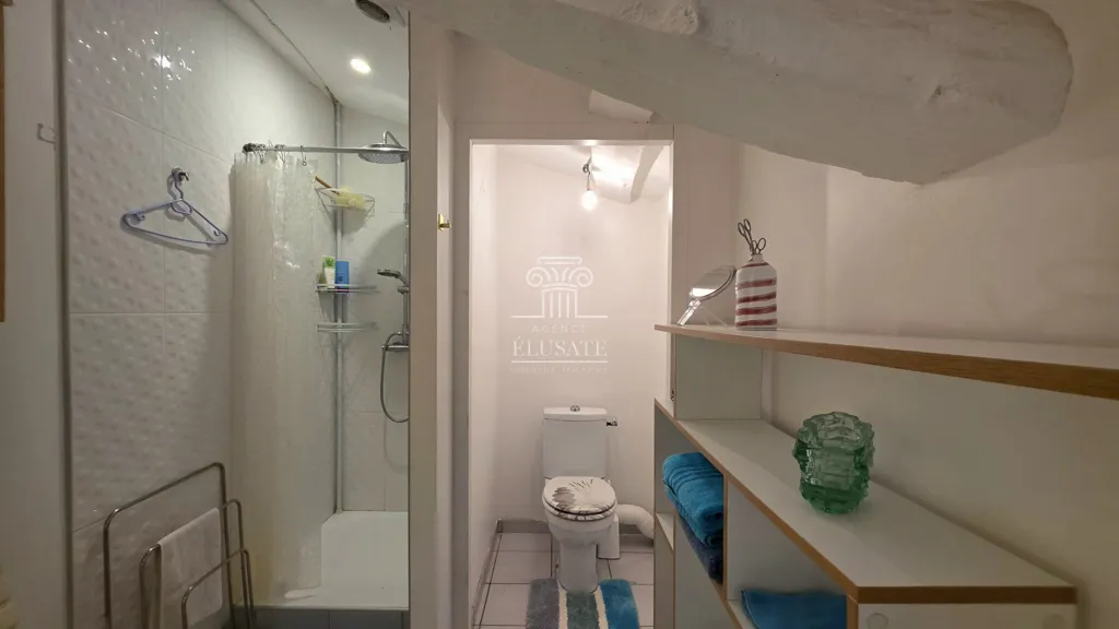 Salles de bain - Maison en Pierre avec Jardin en Campagne près de Montréal