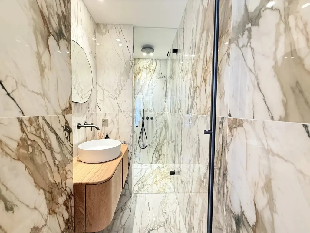 Salles de bain - Appartement 4 Pièces avec Vue Mer à Cannes