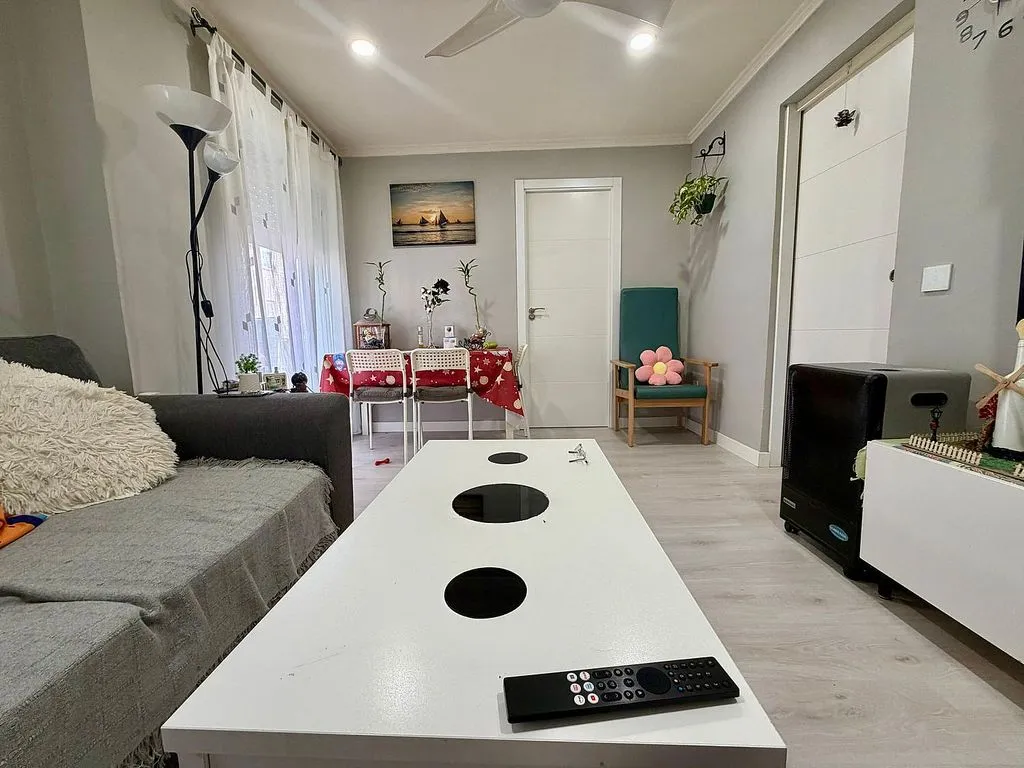 Séjour - 2-Bedroom Flat with Terrace in Carabanchel