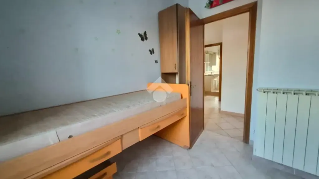 Magamistoad - Spacious Apartment with Balcony in Labico