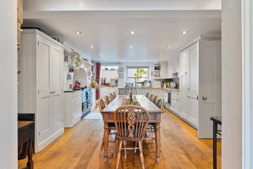 Salle à manger - Maison 5 chambres à London