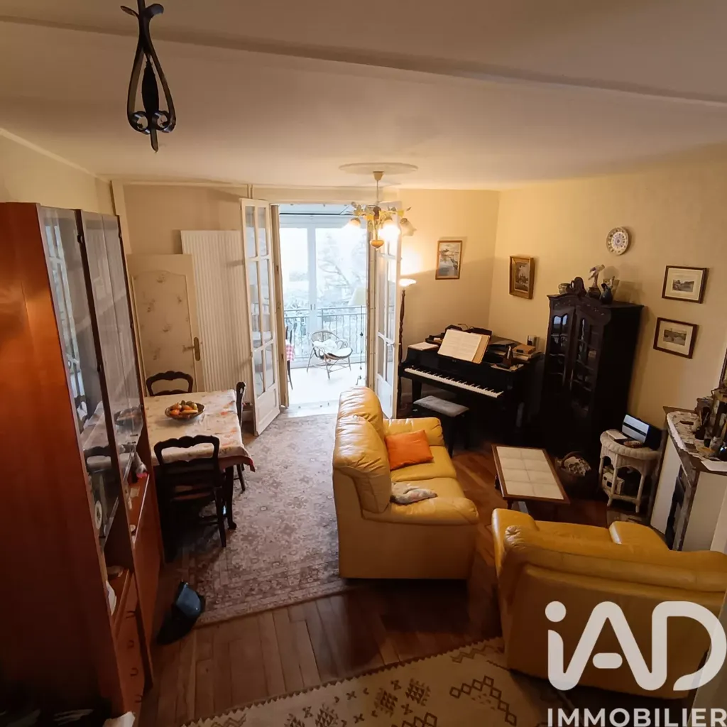 Living Room - Character Stone House with Garden in Limoges
