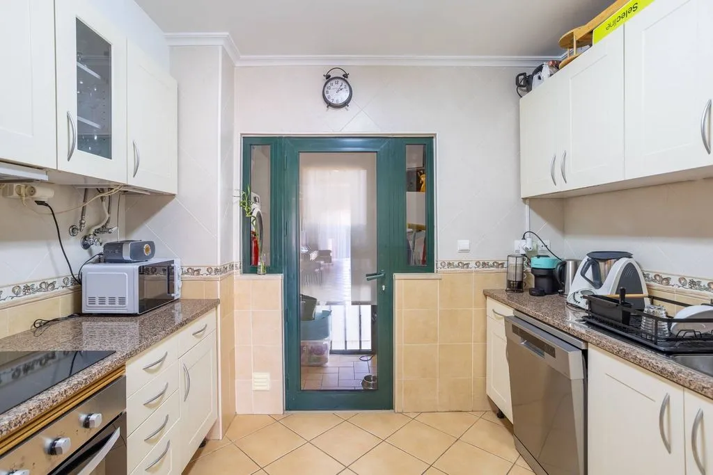Cuisine - Luxury Flat with Golf Course Views in Vilamoura