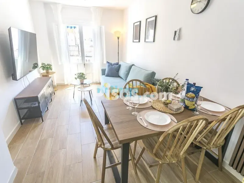 Salle à manger - Modern Apartment with Beach Access in Nerja