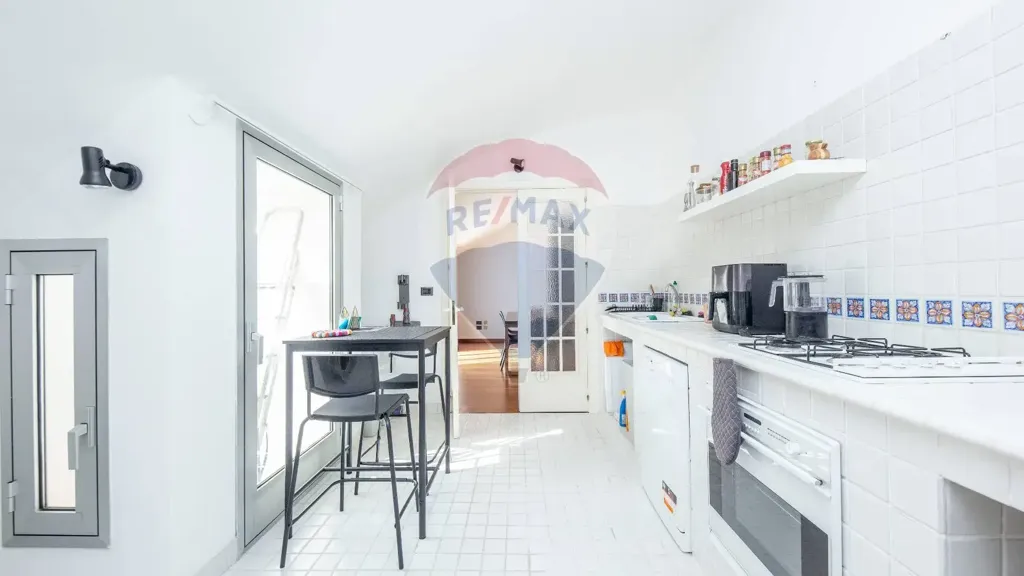 Cuisine - Mansard Apartment in Historic Building, Enna